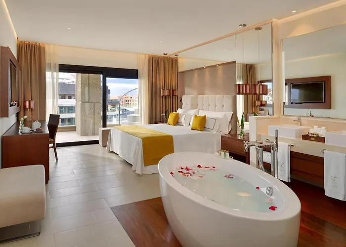 Hotel Gf Victoria Costa Adeje 